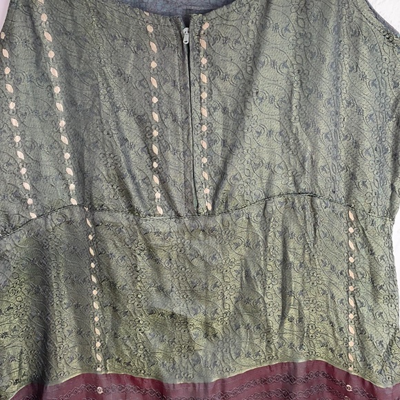 Boho Style Dress - Picture 3 of 5